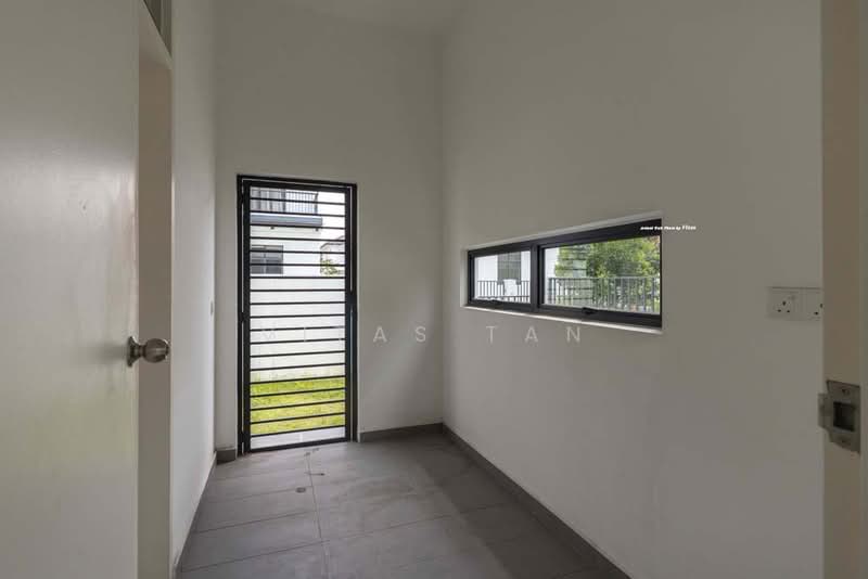 Semi-Detached House for Sale in Shah Alam (Selangor) - Vitas Tan - PropertyGuru.com.my