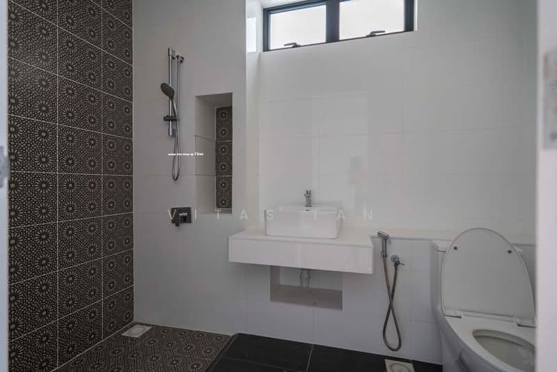 Semi-Detached House for Sale in Shah Alam (Selangor) - Vitas Tan - PropertyGuru.com.my