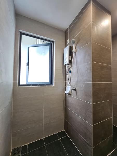 Princeton Suites @ EduSentral untuk Untuk Disewa - RM 1,850 /bulan, Apr 2026 - Bathroom - PropertyGuru.com.my