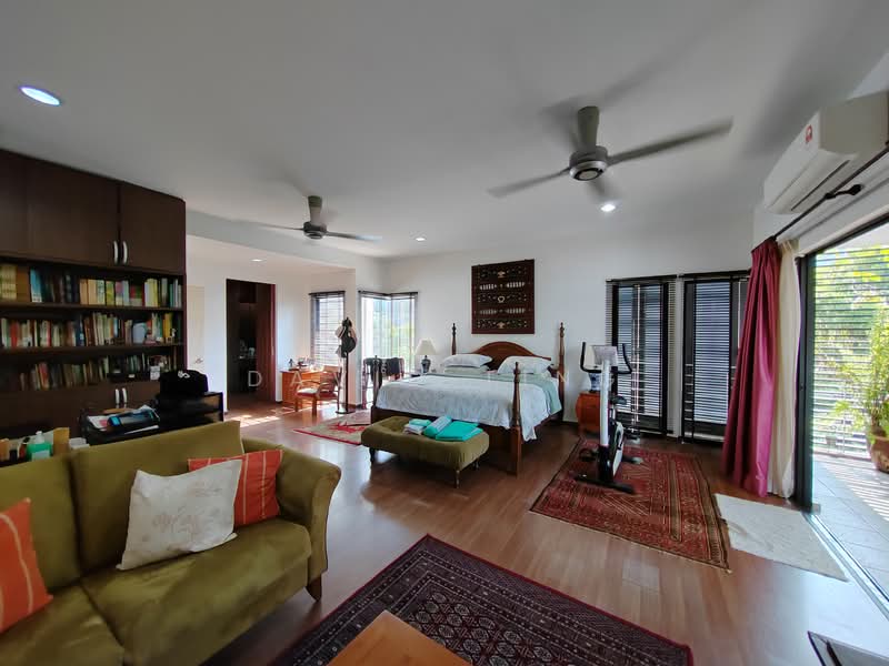 3-storey Terraced House for Rent in Lake Fields (Sungai Besi) - David Ting - Bedroom - PropertyGuru.com.my