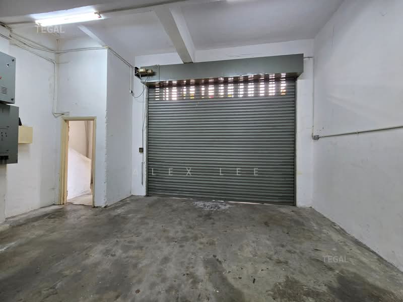 Factory for Rent in Puchong (Selangor) - Alex Lee - Interior - PropertyGuru.com.my