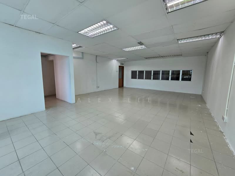 Factory for Rent in Puchong (Selangor) - Alex Lee - Interior - PropertyGuru.com.my