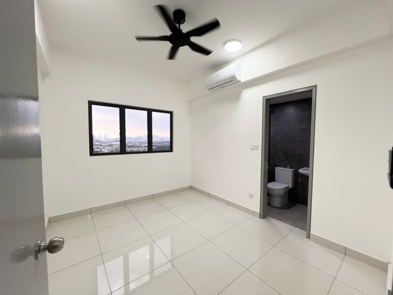 Servis Apartment untuk Disewa di Traders Park - Ken Wong - Bathroom - PropertyGuru.com.my