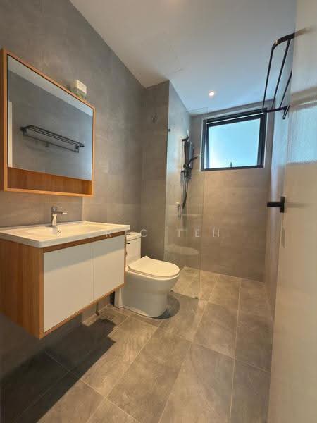 Kediaman Servis untuk Dijual di Sunsuria Forum - Eric Teh - Bathroom - PropertyGuru.com.my