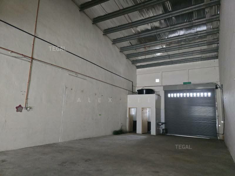 Warehouse for Rent in Puchong (Selangor) - Alex Lee - Interior - PropertyGuru.com.my