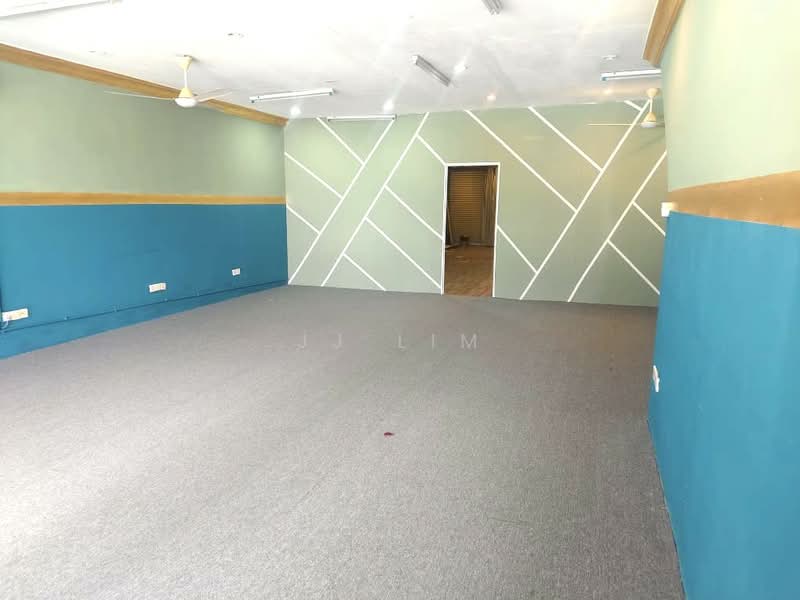 Shop / Office for Rent in Bandar Baru Permas Jaya (Permas Jaya) - JJ Lim - Interior - PropertyGuru.com.my