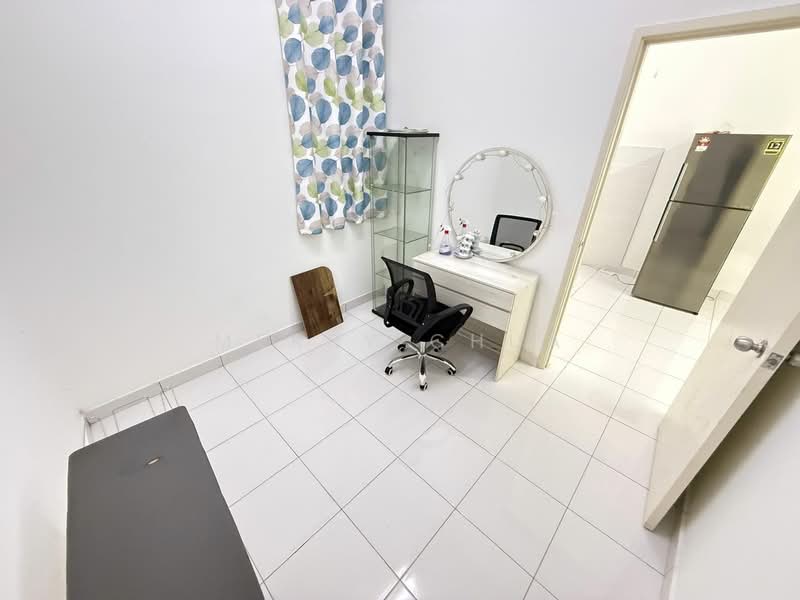 Meridin East untuk Untuk Disewa - RM 1,700 /bulan, Mac 2026 - Interior - PropertyGuru.com.my