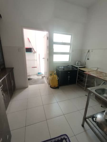Apartment for Sale at Idaman Iris - Hong . - Kitchen - PropertyGuru.com.my