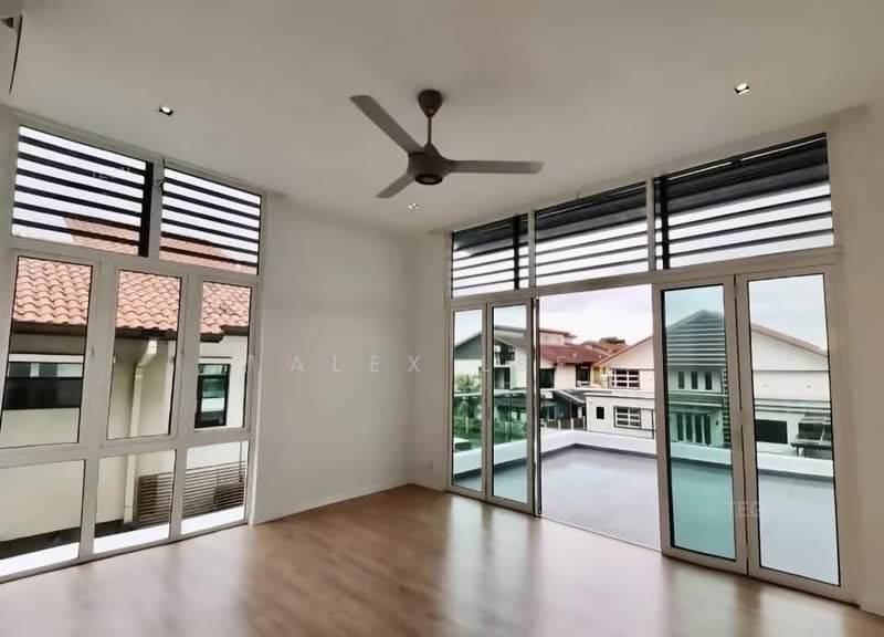 Bungalow for Sale in Klang (Selangor) - Alex Lee - Balcony - PropertyGuru.com.my