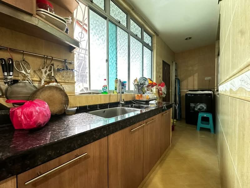 Rumah Teres 2 Tingkat untuk Dijual di Taman Sutera Utama (Skudai) - William Tay - Kitchen - PropertyGuru.com.my