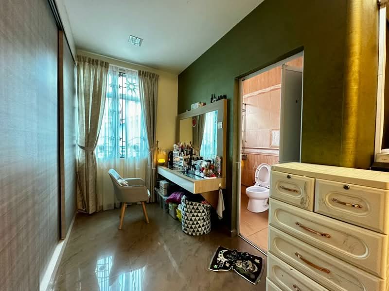 Rumah Teres 2 Tingkat untuk Dijual di Taman Sutera Utama (Skudai) - William Tay - Bedroom - PropertyGuru.com.my