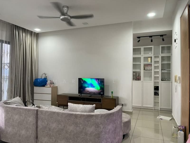 Lakeville Residence untuk Untuk Disewa - RM 3,000 /bulan, Mac 2026 - Living Room - PropertyGuru.com.my