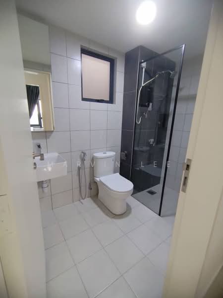 Servis Apartment untuk Disewa di D'Cosmos Residences - Marvin Lee - Bathroom - PropertyGuru.com.my