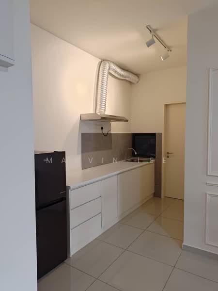 Servis Apartment untuk Disewa di D'Cosmos Residences - Marvin Lee - Kitchen - PropertyGuru.com.my