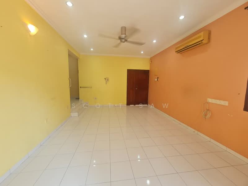 Condominium for Sale at Condo Gembira - Scott Saw - Living Room - PropertyGuru.com.my