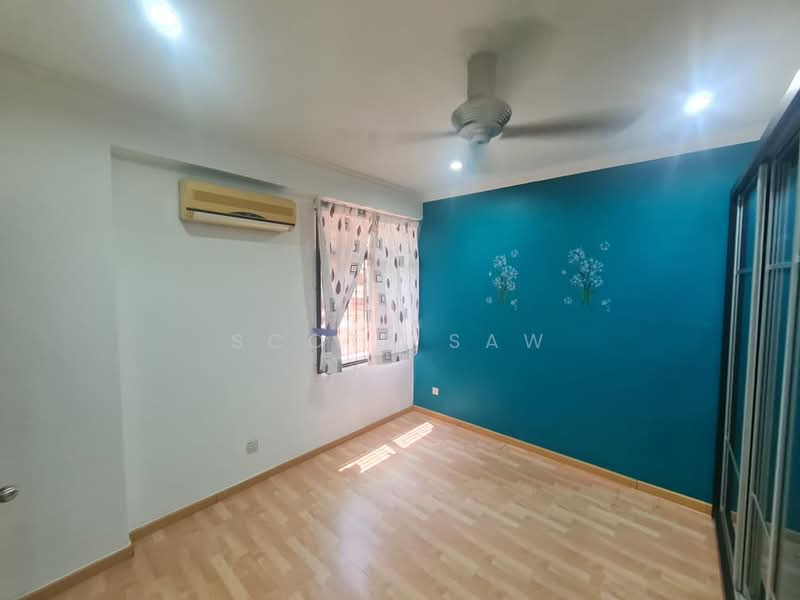 Condominium for Sale at Condo Gembira - Scott Saw - Bedroom - PropertyGuru.com.my