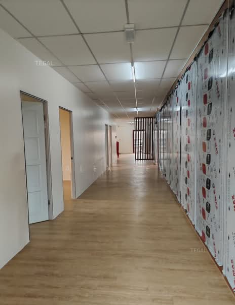 Taman Perindustrian Puchong untuk Untuk Disewa - RM 10,000 /bulan, Apr 2026 - Corridor - PropertyGuru.com.my