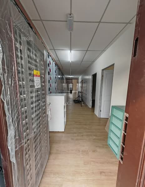 Taman Perindustrian Puchong untuk Untuk Disewa - RM 10,000 /bulan, Apr 2026 - Corridor - PropertyGuru.com.my