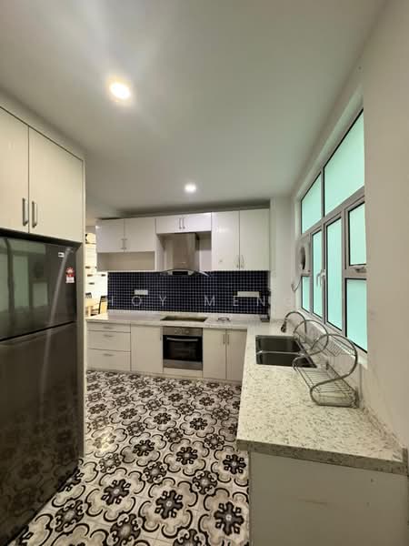 Servis Apartment untuk Disewa di Summerton - Hoy Meng - Kitchen - PropertyGuru.com.my