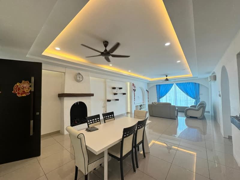Servis Apartment untuk Disewa di Summerton - Hoy Meng - Living Room - PropertyGuru.com.my