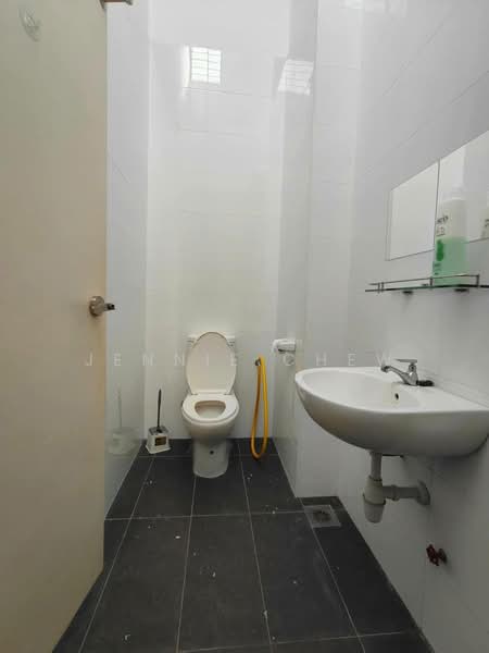 2-storey Terraced House for Rent in Bukit Indah (Iskandar Puteri (Nusajaya)) - Jennie Chew - Bathroom - PropertyGuru.com.my