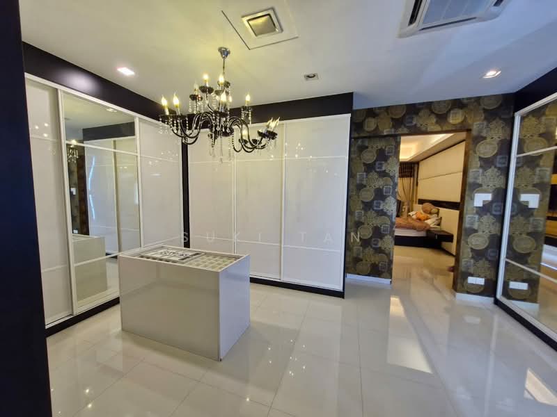 3-storey Terraced House for Sale in Sungai Besi (Kuala Lumpur) - Suki Tan - Master Bedroom - PropertyGuru.com.my