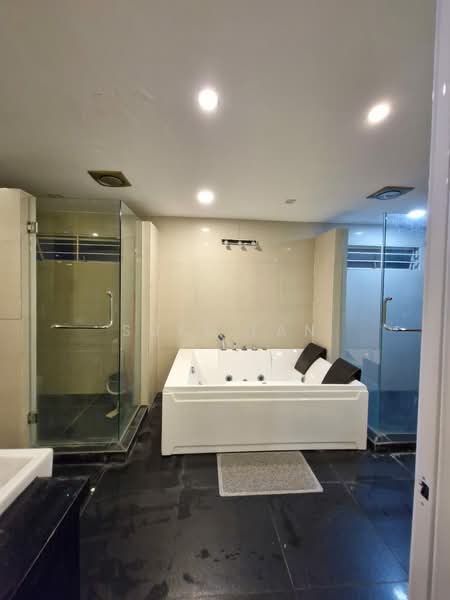 3-storey Terraced House for Sale in Sungai Besi (Kuala Lumpur) - Suki Tan - Bathroom - PropertyGuru.com.my