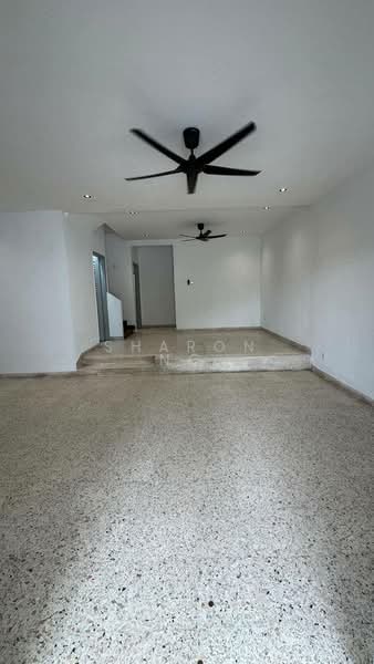 2-storey Terraced House for Sale in Taman Perling (Perling) - Sharon Ng - Living Room - PropertyGuru.com.my