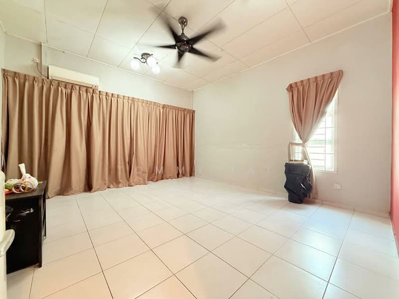 2-storey Terraced House for Sale in Nusa Bayu (Iskandar Puteri (Nusajaya)) - Tommy Tai - Living Room - PropertyGuru.com.my