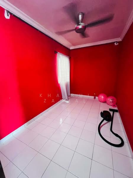 Service Residence for Sale at Alam Idaman - Khairul Zainal - Interior - PropertyGuru.com.my