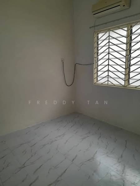 Untuk Disewa - Greenlane