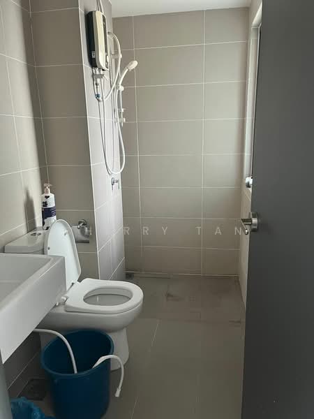 Service Residence for Rent at Emira Residence - Cherry Tan - Bathroom - PropertyGuru.com.my