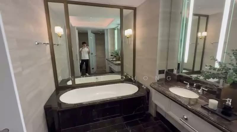 Service Residence for Sale at St Regis - Annie Chong - Bathroom - PropertyGuru.com.my
