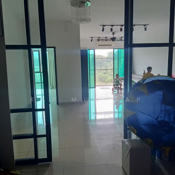 Condominium for Sale at Oasis 1 - Kar Mun Yap - Living Room - PropertyGuru.com.my