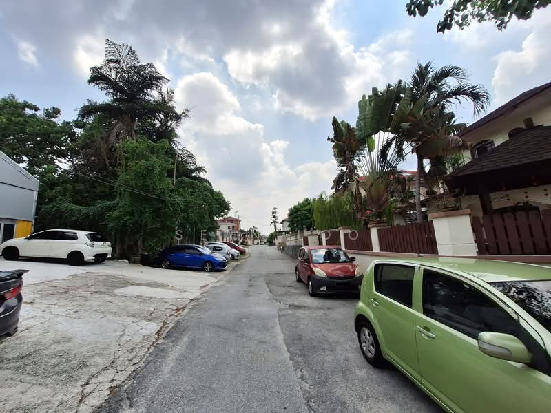 Warehouse for Rent in Taman Taynton View (Cheras) - Sean Loo - Exterior - PropertyGuru.com.my