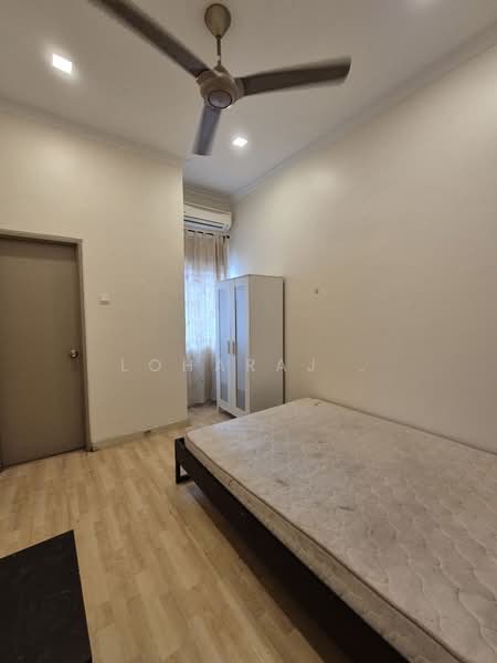Rumah Teres 2 Tingkat untuk Dijual di Seksyen U13 (Setia Alam) - Loharaj . - PropertyGuru.com.my