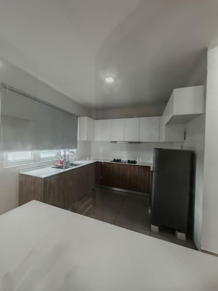 Seasons Amara Larkin untuk Untuk Disewa - RM 2,200 /bulan, Mac 2026 - Kitchen - PropertyGuru.com.my