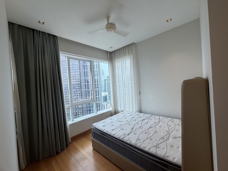 Kondominium untuk Dijual di Verticas Residensi - Kim Ching - Bedroom - PropertyGuru.com.my