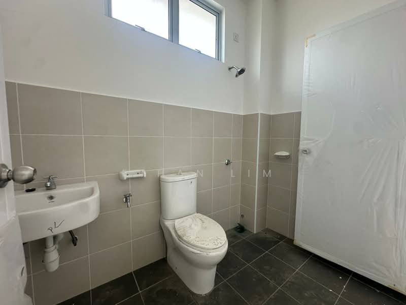 2-storey Terraced House for Sale in Kota Masai (Pasir Gudang) - Ethan Lim - Bathroom - PropertyGuru.com.my
