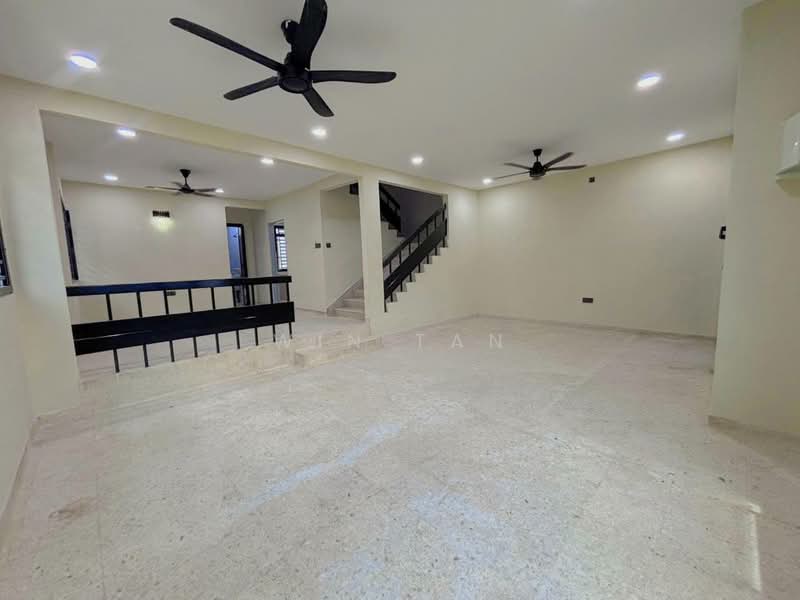 Taman Pelangi, JB Town untuk Untuk Dijual - RM 1,600,000, Apr 2026 - Living Room - PropertyGuru.com.my