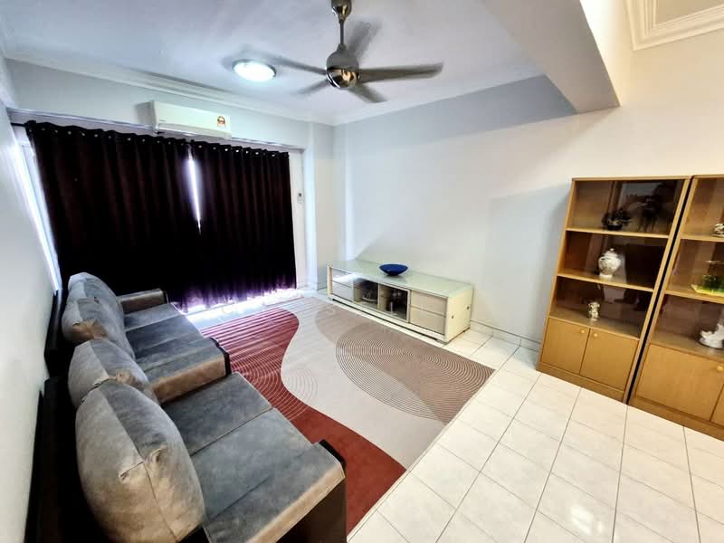 Apartment for Rent at Menara Puteri - Cassell . - Living Room - PropertyGuru.com.my