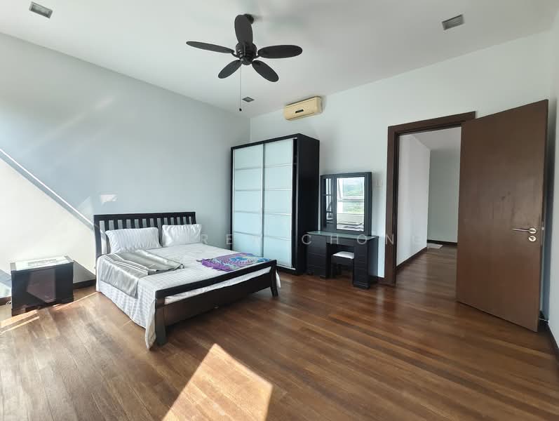 Condominium for Sale at Infinity Beachfront Condominium - Andrew Chong - Bedroom - PropertyGuru.com.my