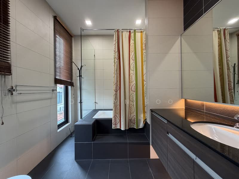 Bungalow for Sale in Seri Kembangan (Selangor) - Jocelyn Soo - PropertyGuru.com.my