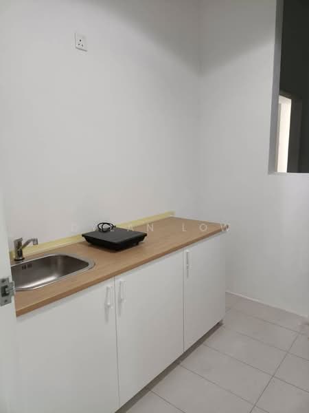 Kondominium untuk Disewa di Vertu Resort - Dylan Low - Kitchen - PropertyGuru.com.my