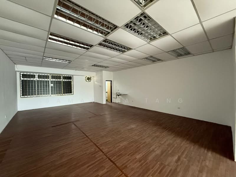 Shop / Office for Rent in Johor Bahru (Johor) - Samantha Tang - Interior - PropertyGuru.com.my