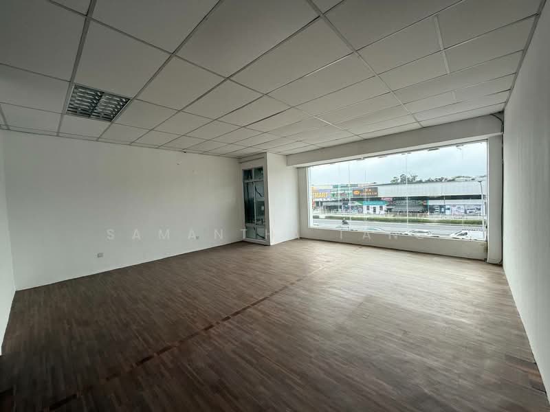 Shop / Office for Rent in Johor Bahru (Johor) - Samantha Tang - Interior - PropertyGuru.com.my