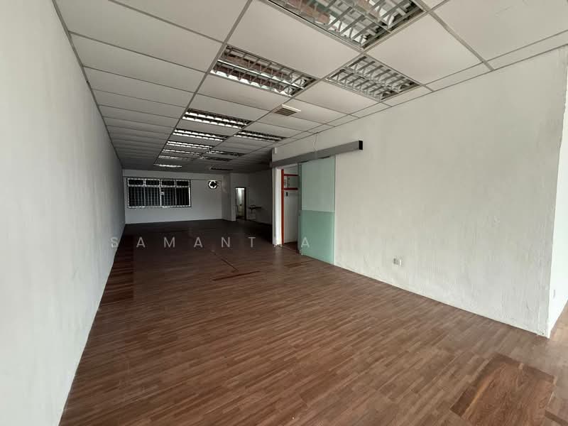 Shop / Office for Rent in Johor Bahru (Johor) - Samantha Tang - Interior - PropertyGuru.com.my