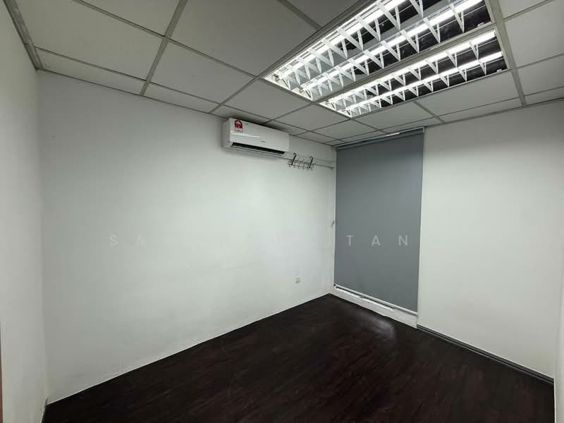 Shop / Office for Rent in Johor Bahru (Johor) - Samantha Tang - Interior - PropertyGuru.com.my