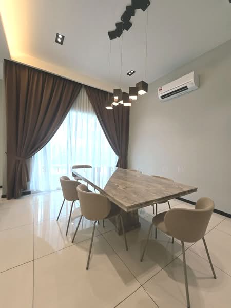 Semi-Detached House for Sale in Ipoh (Perak) - Stella Teoh - Dining Room - PropertyGuru.com.my