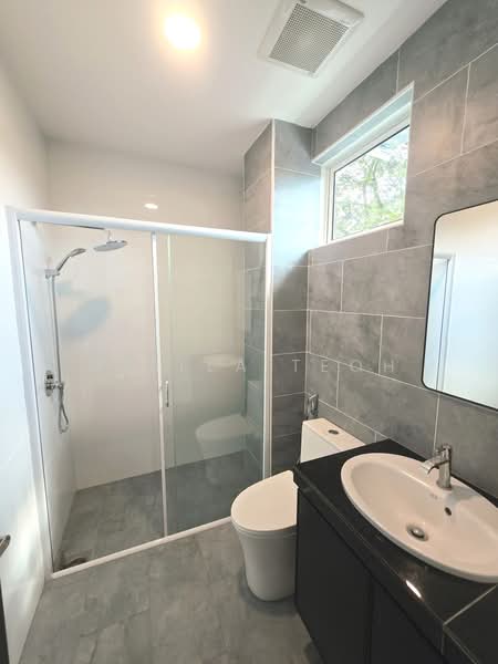 Semi-Detached House for Sale in Ipoh (Perak) - Stella Teoh - Bathroom - PropertyGuru.com.my